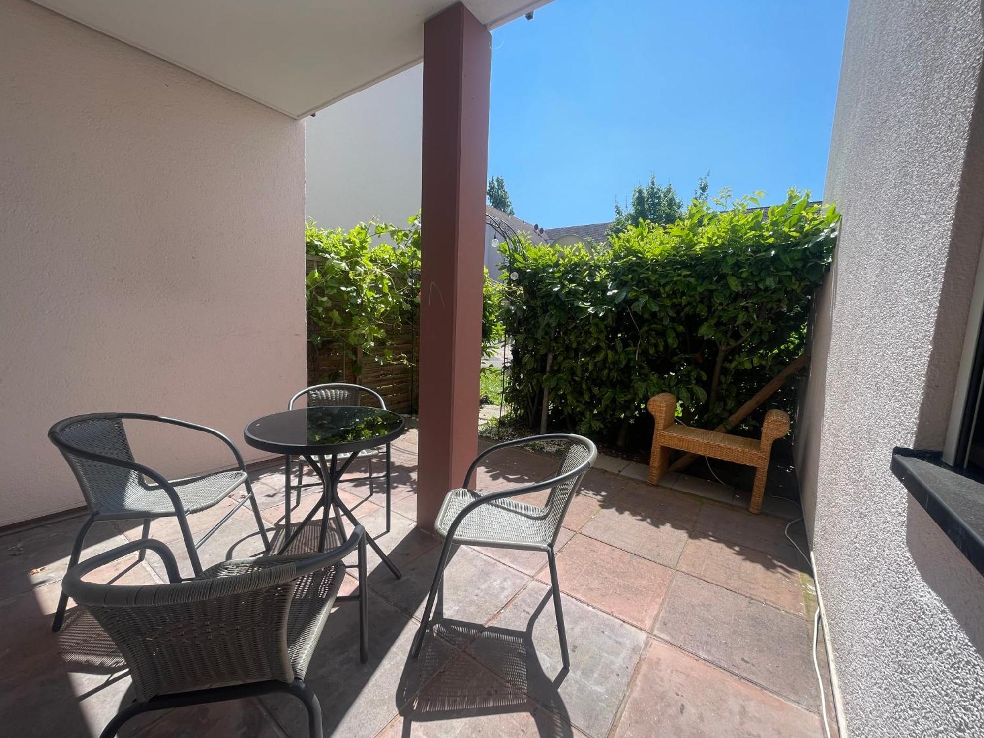Charmante 3-zimmer-wohnung Zentral In Appartamento Wiesbaden